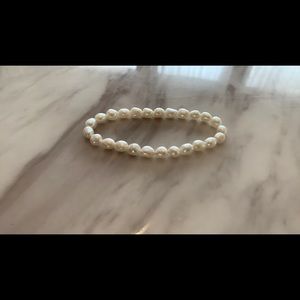Fresh water white pearl bracelet